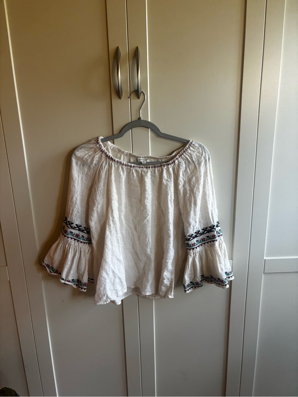 Max Studio White Embroidered Off-Shoulder Peasant Top